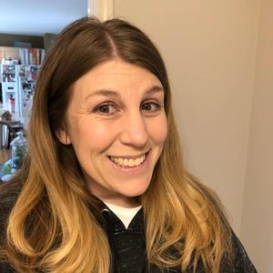 Meet your Posher, Holly